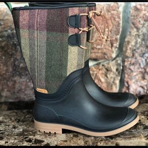 NWT kamik snow/rain boot